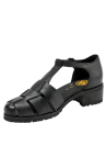 Sandalia negra de cuero para mujer con diseño clásico de tiras anchas entrecruzadas y hebilla ajustable al tobillo.