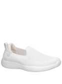 Zapatilla urbana blanca de mujer, estilo informal, con exterior de cuero y textil, ideal para uso diario.
