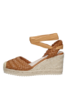 Alpargata de mujer Pollini K325 camel, diseño artesanal con cuña de 5 cm, frescura veraniega.