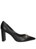 Elegante zapato de cuero negro femenino, punta puntiaguda, ideal para eventos sociales.