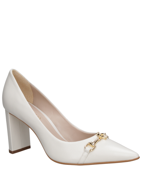 Zapato crema de cuero para mujer, estilo casual, con taco bloque de 8.5 cm y punta puntiaguda.