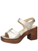 Sandalia oro de cuero para mujer, estilo casual con taco bloque de 8 cm y detalles elegantes.