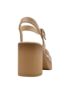 Sandalia beige de mujer, 100% cuero, estilo casual, con taco bloque de 8 cm para un look veraniego.