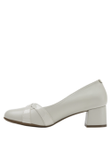 Zapato de cuero blanco para mujer, comodidad excepcional y estilo delicado con taco bloque.
