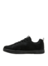 zapatilla urbana negra de hombre con altura de caña de 5 cm, combinando estilo y comodidad.