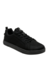 zapatilla textil negra de hombre con taco plano de 3 cm y punta redonda para confort diario.