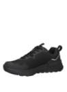 Zapatilla negra de hombre, estilo running, perfecta para diversas superficies con excelente agarre.