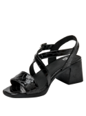 Sandalia Mujer K022 16 HRS NEGRO