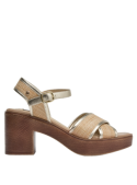 Sandalia beige de cuero para mujer con taco bloque de 6 cm, ideal para un look casual y fresco en verano.