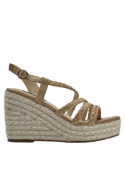 Sandalia beige de cuero con taco cuña de 10 cm, diseño casual femenino.