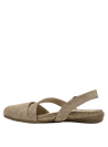 Sandalia de cuero taupe para mujer, diseño moderno y cómodo, ideal para días cálidos.