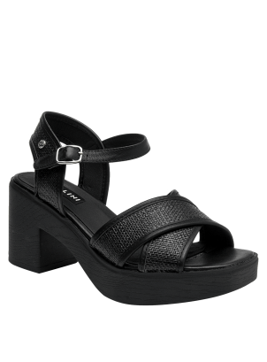 	Sandalia Cuero Mujer