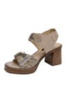 Sandalia casual de cuero pitón, ideal para verano, con taco bloque.
