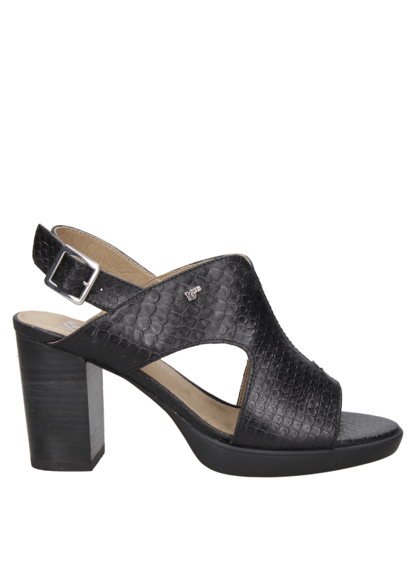 	Sandalia Cuero Mujer