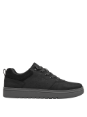 Calzado casual negro de cuero para hombre, diseño urbano con cordones y ventilación excelente.