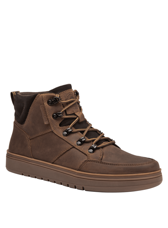 Botín negro casual para hombre, diseño robusto en cuero y textil, ideal para uso urbano y actividades al aire libre.