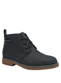 Botín negro de cuero para hombre, estilo casual, con diseño tipo desert boot, ideal para un look confortable y funcional.