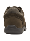 Zapato casual de cuero café para hombre con cordones y costuras visibles que aportan un toque moderno y versátil.