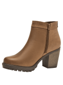 Botín camel de cuero femenino, diseño sofisticado con cierre lateral, combina con atuendos casuales y formales.