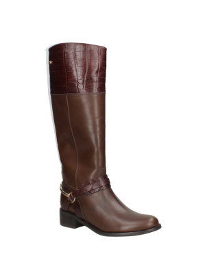 	Bota Cuero Mujer
