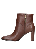 Botín de cuero café para mujer, clásico y cómodo, con soporte hasta el tobillo y acabado lujoso para eventos semiformales.