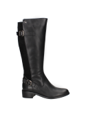 Bota de cuero negra para mujer, estilo casual elegante, con detalles de hebillas y suela cómoda y estable.