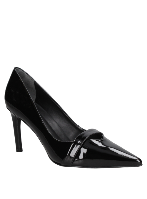Elegante zapato de charol negro para mujer, con taco alto y acabado brillante, perfecto para ocasiones nocturnas.
