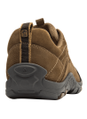 zapatilla camel de cuero para hombre con diseño robusto y aventurero, ideal para actividades al aire libre.
