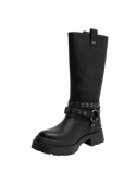 Bota de cuero negro estilo biker, textura rugosa y aspecto desgastado, combinando resistencia y moda para exteriores.