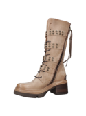 Bota casual de cuero taupe para mujer, versátil para un estilo audaz o de moda, con diseño agresivo y funcional.