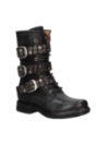 Botín negro de cuero para mujer con tachas, estilo punk, correas y hebillas metálicas.