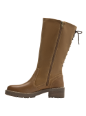Diseño minimalista de bota camel de cuero, combinando estilo y comodidad para uso diario.