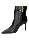 Botín negro de cuero para mujer, elegante y formal, con tacón aguja y cierre lateral.