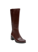 Bota de cuero café para mujer, estilo casual con diseño clásico y elegante, ideal para proteger y abrigar la pantorrilla.