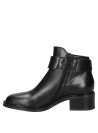 Botín negro de cuero para mujer, casual, punta redondeada, tacón medio rectangular, ideal para uso diario y formal.