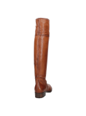 Bota camel de cuero para mujer, con acabado liso y parte superior extendida para protección contra el frío.