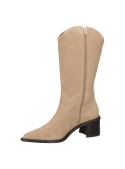 Caña alta de bota beige con costura visible, combinando funcionalidad y estilo versátil en cuero resistente.
