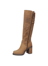Bota alta de cuero camel para mujer, suela antideslizante, diseño sofisticado, ideal para ocasiones formales.