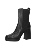 Bota Chelsea negra de cuero para mujer con texturizado reptil, paneles elásticos y taco grueso para estabilidad y estilo.