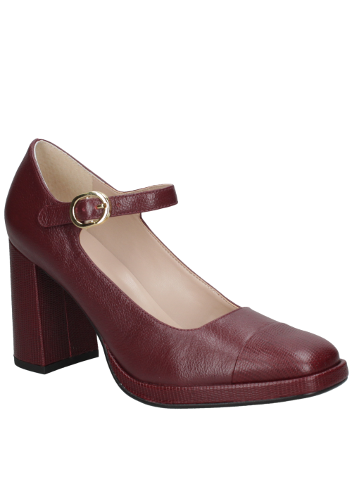 Zapato burdeos de cuero para mujer, estilo casual clásico, con taco cuadrado alto y acabado liso y brillante en la punta.