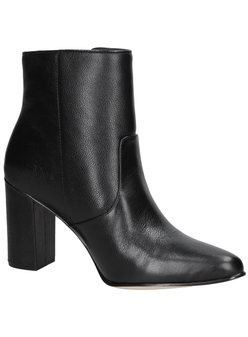 Botín negro de mujer en cuero, diseño elegante y sofisticado, ideal para uso diario con atuendos casuales o formales.
