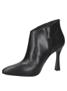 Botín negro de cuero para mujer, ideal para vestir, con diseño elegante, tacón alto y broche lateral decorativo.