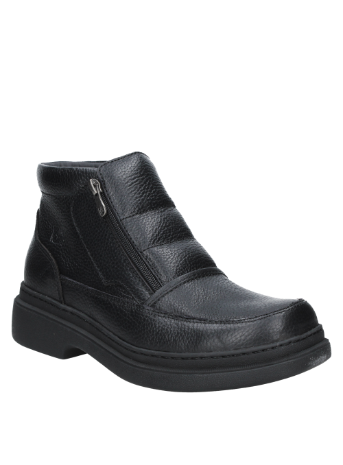 Elegante botín de cuero negro con diseño clásico, ideal para salidas casuales en otoño.