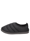 Pantufla negra tipo zapato para mujer, con diseño versátil y sencillo, adecuada para ocasiones informales.