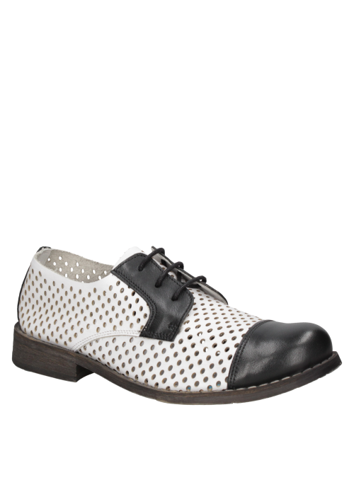 Zapato casual de cuero blanco para mujer, con cordones formales y suela robusta, perfecto para eventos culturales.