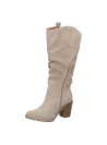 Bota beige de cuero para mujer, estilo casual, ideal para invierno, con taco bloque y caña alta.