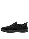 zapatilla negra de material sintético, taco plano de 4.2 cm y punta redonda para máximo confort.