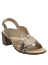 Sandalia de cuero beige para mujer, estilo casual, ideal para salidas veraniegas con comodidad y frescura.