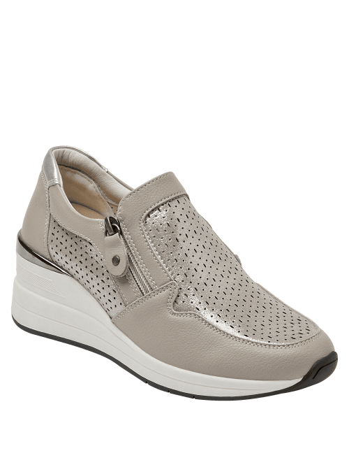 Zapatilla gris de cuero con punta redonda y plataforma, para mujer.