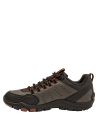 calzado Panama Jack G668 en color taupe con taco plano y forro de mesh